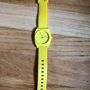 Nixon watch
